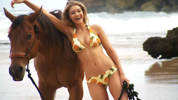 Super Model Gigi Hadid Bloopers (image)